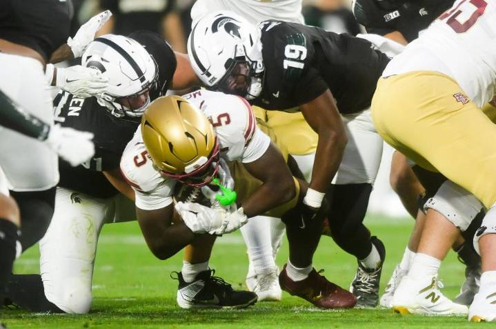 After mother’s death, Armorion Smith stepped up for his family, Michigan State