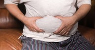 Diez hábitos que impiden eliminar la grasa abdominal, según expertos
