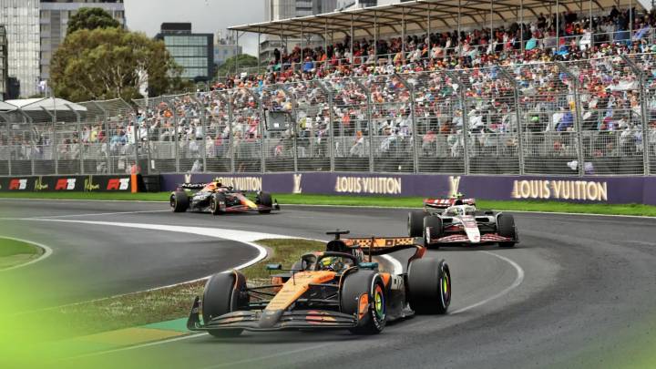 Massive demand sees Australian GP grandstand tickets sell out in minutes
