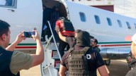 Así es "el avión de las extradiciones” en el que viaja Hernán Bermúdez: trasladó a El Chapo, su hijo y exgobernadores