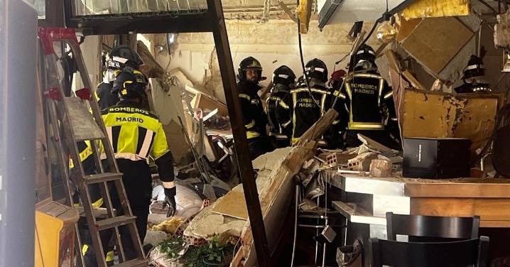 Al menos 25 heridos, tres graves, en una explosión en un bar de Vallecas