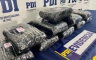 Chile: Detienen a cinco peruanos, entre ellos dos agentes de la PNP, por ingresar 11,6 kilos de ketamina