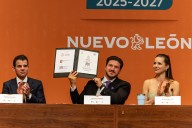 Pactan Estado y burócratas contrato laboral con más beneficios