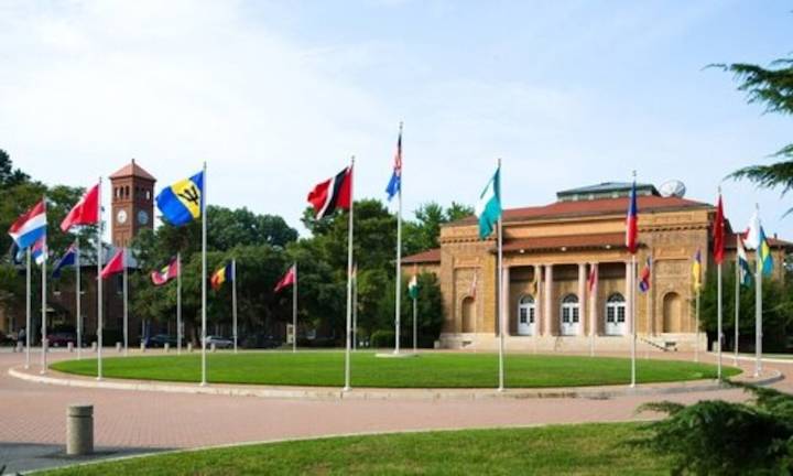 Cancelan clases en la Universidad de Hampton por amenaza