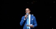 Sean Elliott to host “Golfing for the Ages”