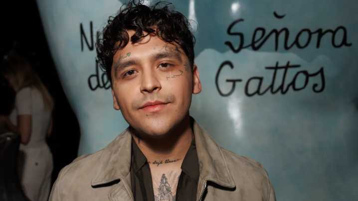 Christian Nodal tramita amparo para acceder a carpeta de investigación de la FGR