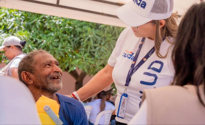 Más de 200 personas de Vista Hermosa se beneficiaron con jornada de atención integral de la Alcaldía de Valledupar