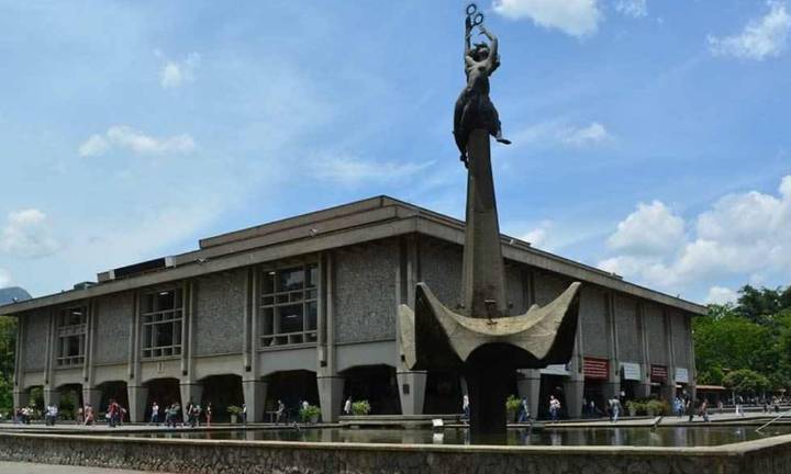 Por austeridad, UdeA logró una reducción de $14 000 millones a su déficit del 2024: la Gobernación le inyectará $4 600 millones