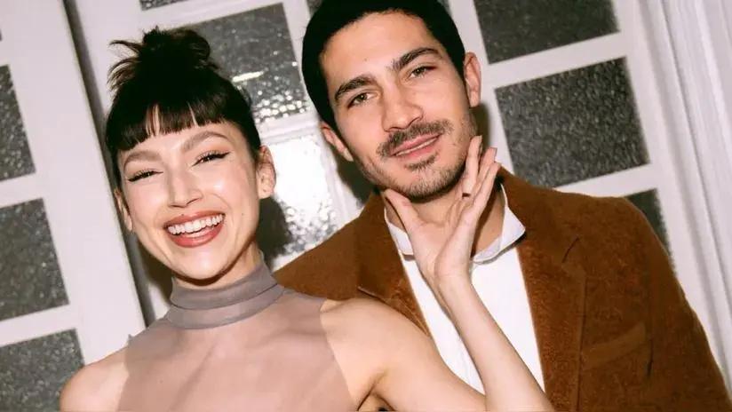 "Esto no es IA": Úrsula Corberó, estrella de 'La casa de papel', espera su primer hijo con el Chino Darín