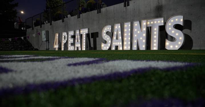 Heartfelt evening at Carroll football 20th anniversary 4