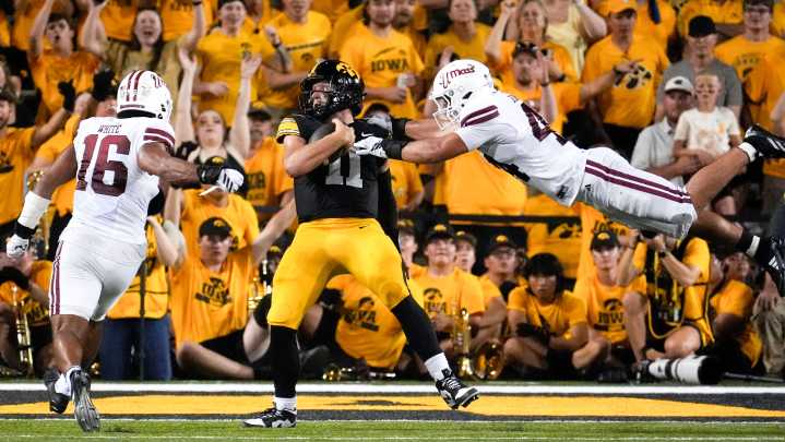 Leistikow's 5 thoughts on Iowa vs Indiana: Mark Gronowski adds swagger