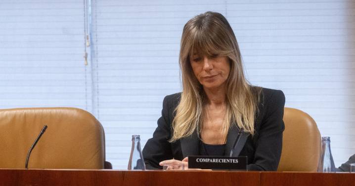 El juez Peinado envía a Begoña Gómez a juicio por malversación