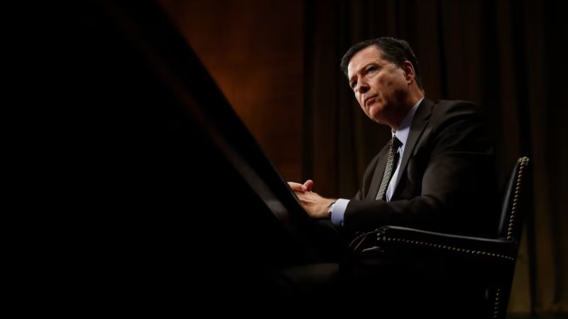 ¿Quién es James Comey, el exdirector del FBI ahora acusado de dos delitos graves?