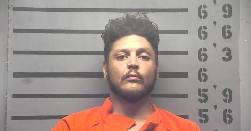 Madisonville resident shoots at break-in suspect, strikes nearby home