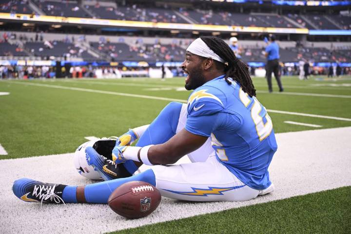 Chargers RB Najee Harris ruled out with ankle injury vs. Broncos