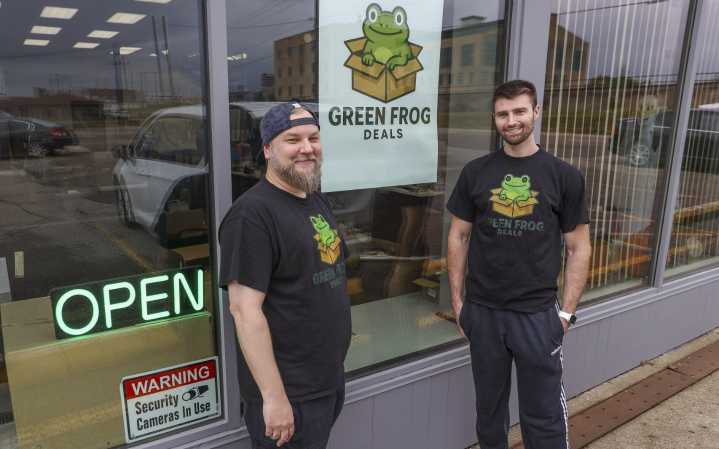 Green Frog Deals hops into Fargo as new overstock and liquidation store