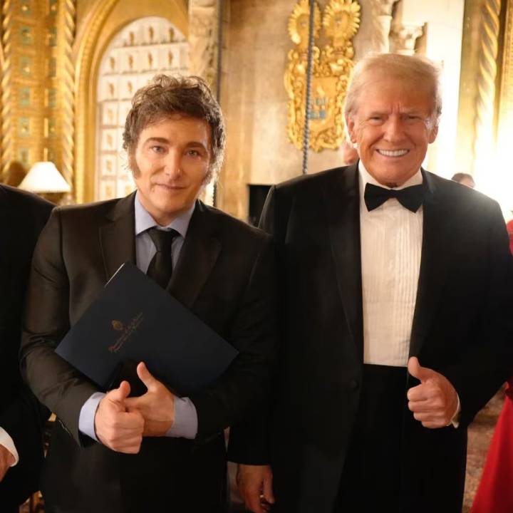 Argentina negocia con Estados Unidos un préstamo de 30.000 millones de dólares