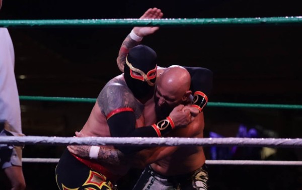 Realizan Festival de Lucha Libre