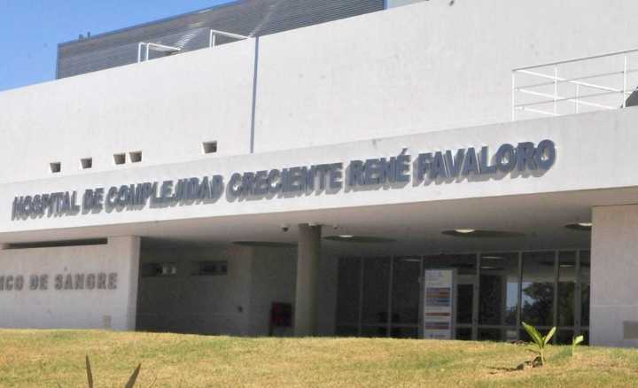 Un ciclista hospitalizado al ser impactado por una moto en la Circunvalación