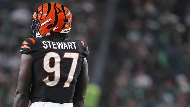 'I always dreamt that moment': After offseason of questions, Shemar Stewart makes strong first on