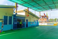Rehabilitan Unidad Educativa Estadal Rómulo Gallegos