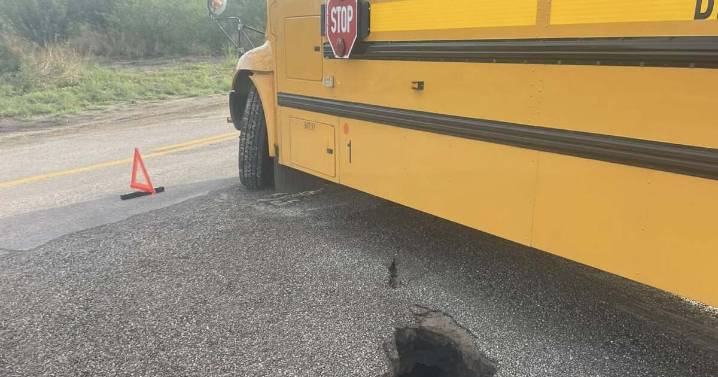 School bus drives into small sink hole, breaks axle near Willcox
