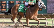 Michael Maker and Ricardo Santana sweep Monday co