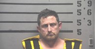 Nebo assault suspect caught after fleeing from deputies