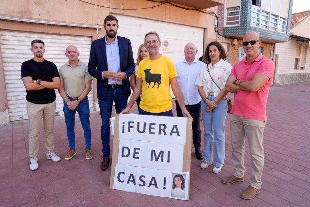 Antelo: “Con VOX, a los okupas una patada en el culo y fuera de manera inmediata”