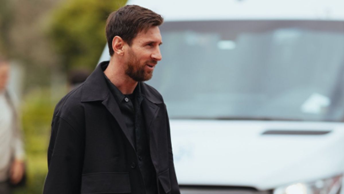 Messi llegó al predio de Ezeiza para preparar su último partido de local con la Selección argentina