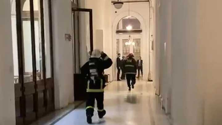 Susto en la Casa Rosada: un cortocircuito generó un principio de incendio