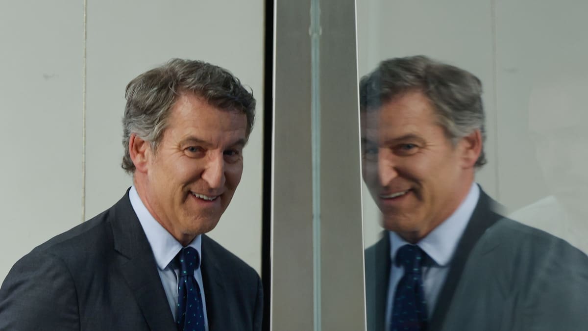 Del "no he venido a insultar a Sánchez" al "me gusta la fruta": Feijóo eleva el tono contra el Gobierno español