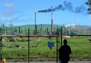 Walters: Newsom’s climate warrior image is backsliding, environmental groups say