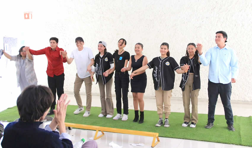 Alumnos de la Universidad Tecnológica de Aguascalientes Clasifican a la Final del Festival Internacional de Teatro Universitario