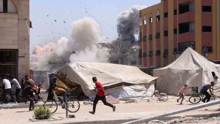 Netanyahu defiende ofensiva en Gaza mientras aumentan críticas y protestas en Israel