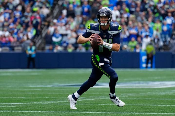NFL Week 4 Thursday Night Bettors Guide: Seahawks at Cardinals