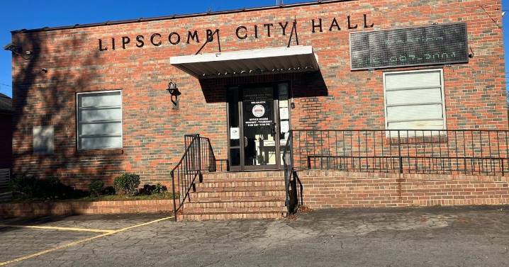 Lipscomb mayor defends arrests of teen girls shown in viral video