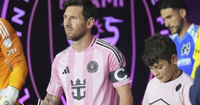 Lionel Messi and Inter Miami near deal to extend contract through at least 2026, AP source says