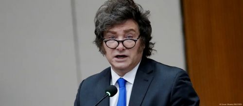 Milei confirmó que Argentina negocia otro préstamo de EE.UU.