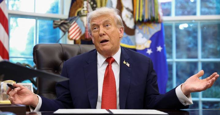Trump Celebrates Bogus Approval Numbers
