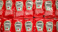 Kraft Heinz went all-in on scale. Now it’s banking on a breakup to save its business