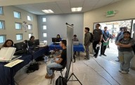 Llevan unidad móvil de licencias a la UACJ con 30% de descuento