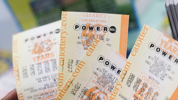 Powerball lottery Missouri and Texas split $1.8 billion jackpot