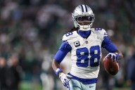 Deadspin | Reports: Cowboys WR CeeDee Lamb to miss 3-4 weeks