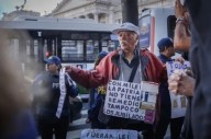 Miércoles de protesta: jubilados y discapacitados volvieron a reclamar frente al Congreso