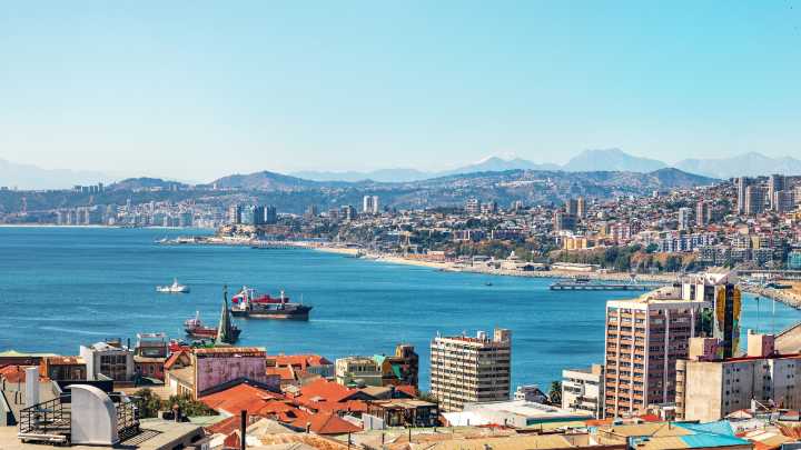 Valparaíso y La Serena destacan como los principales destinos para Fiestas Patrias