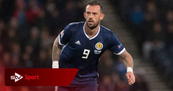 Former Scotland striker Steven Fletcher announces retirement from football