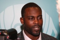Michael Vick Has Wife Kijafa Losing Her ‘People’ as HBCU Duties Divide Household Legendary NFL QB Michael Vick's wife Kijafa takes a jibe at the Norfolk State's head coach over "losing her people." In