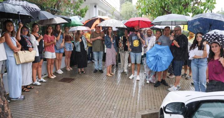 Clamor en Son Sardina: «Miquel Roldán no está para dar clases a menores»