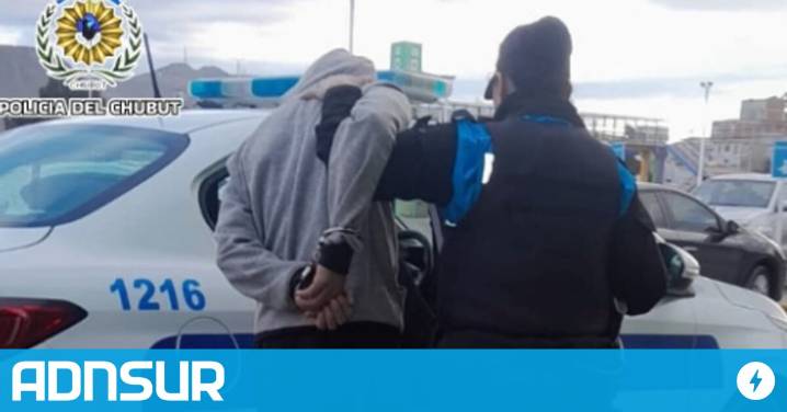 22:40 Intentó robar mercadería en un supermercado y descubrieron que tenía pedido de captura